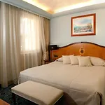 Hotell (adults Only)